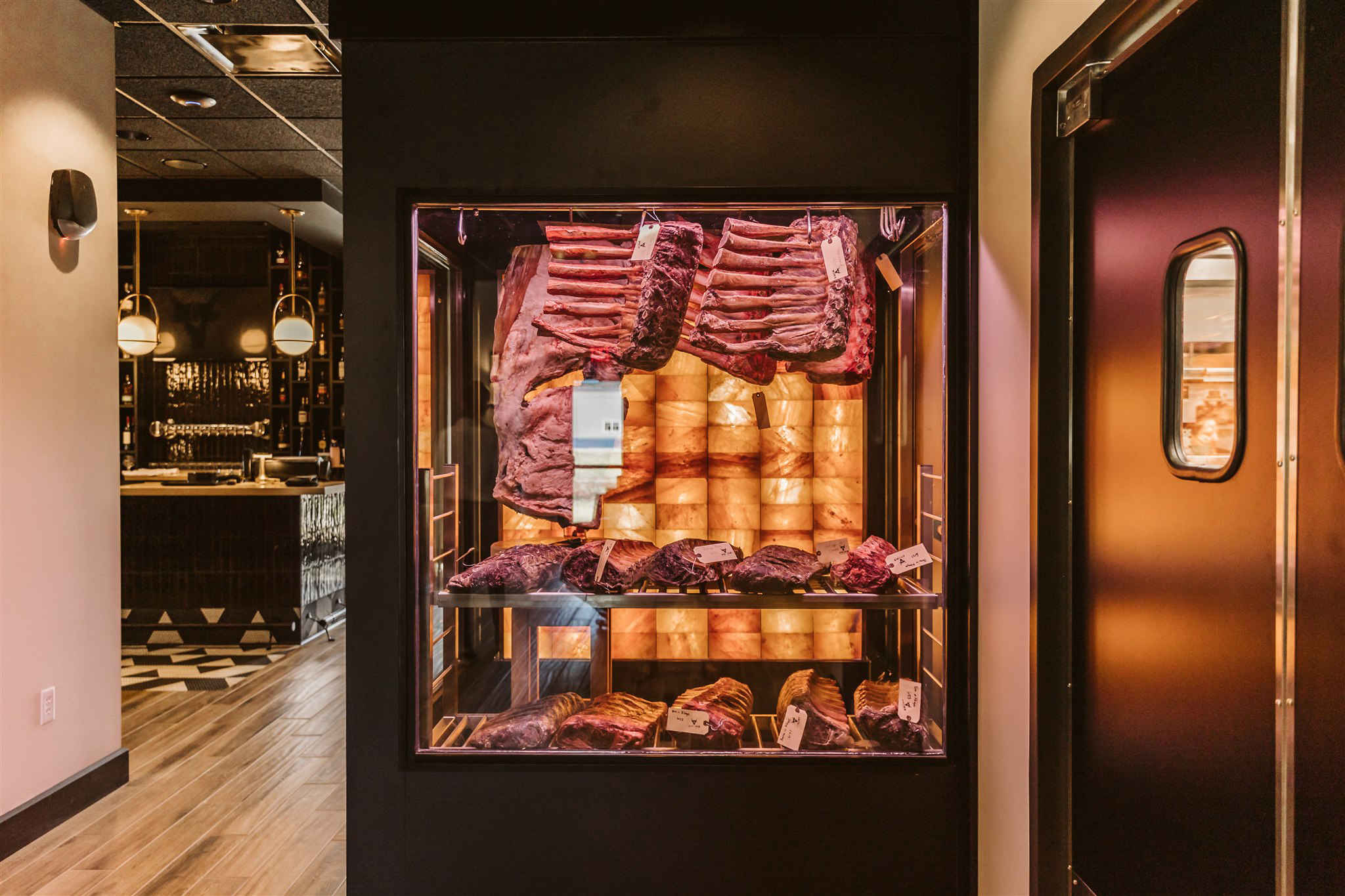 Dry Age Meat to Perfection with The Aging Room’s Microclimate Himalayan